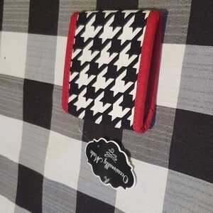 🐻   Occasionally Made slim Can Sleeve